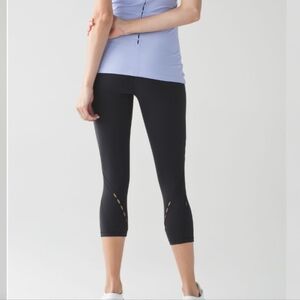 Lululemon Wunder Under Crop Peek Black Size 4